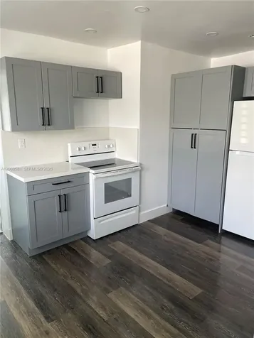 2350 SW 26th Lane Miami FL 33133