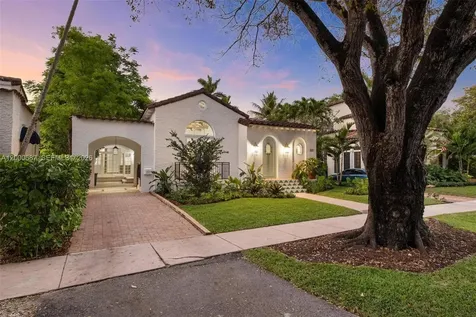 909 Roderigo Avenue Coral Gables FL 33134
