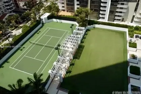 6365 Collins Avenue Miami Beach FL 33141