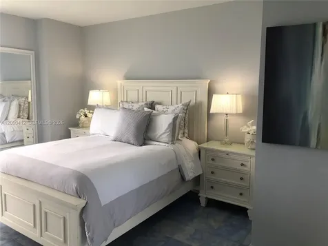 6365 Collins Avenue Miami Beach FL 33141