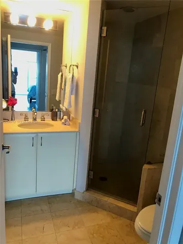 6365 Collins Avenue Miami Beach FL 33141