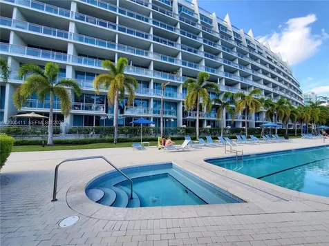Aventura FL 33180