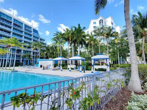 Aventura FL 33180