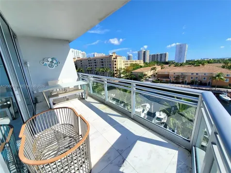 Aventura FL 33180