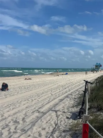 301 86th Street Miami Beach FL 33141