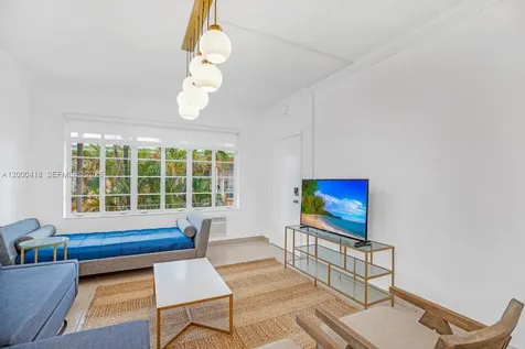 301 86th Street Miami Beach FL 33141