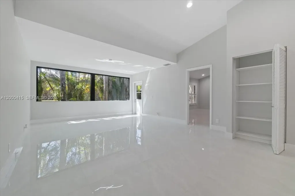 22665 Meridiana Drive Boca Raton FL 33433