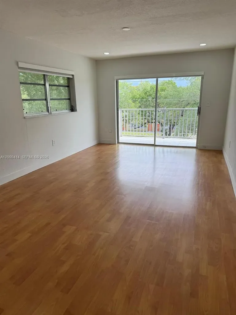 12105 NE 11th Place North Miami FL 33161