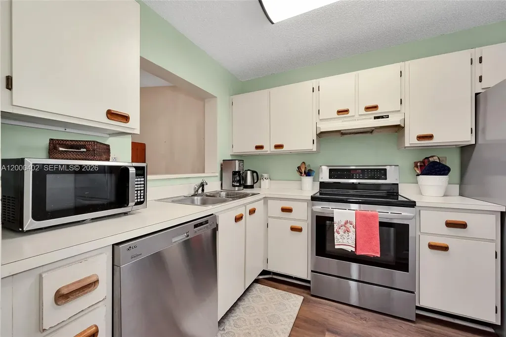 9449 Boca Cove Circle Boca Raton FL 33428
