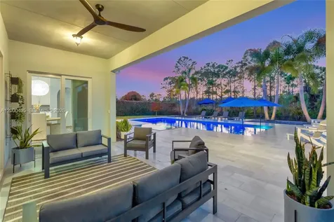 8150 SE Grassy Hollow Trail Jupiter FL 33458
