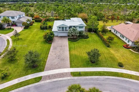 8150 SE Grassy Hollow Trail Jupiter FL 33458