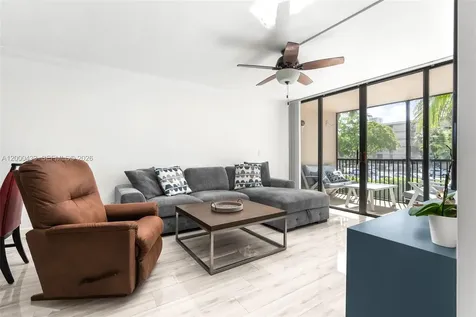 16 Royal Palm Way Boca Raton FL 33432