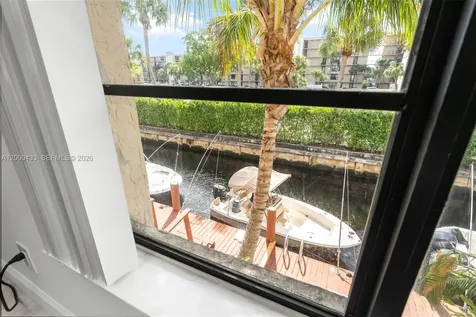 16 Royal Palm Way Boca Raton FL 33432