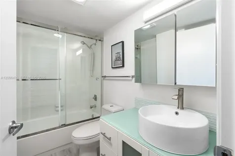 16 Royal Palm Way Boca Raton FL 33432