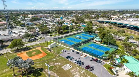 16 Royal Palm Way Boca Raton FL 33432