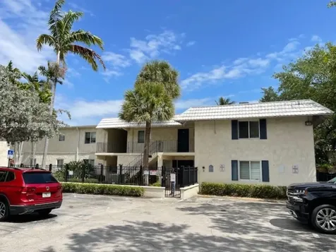 8601 SW 68th Court Pinecrest FL 33156