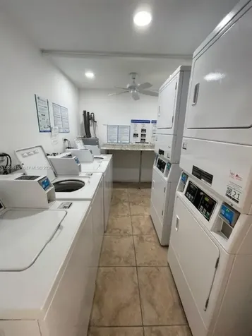 8601 SW 68th Court Pinecrest FL 33156