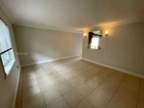 8601 SW 68th Court Pinecrest FL 33156
