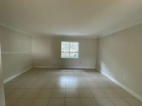 8601 SW 68th Court Pinecrest FL 33156