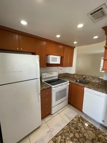 8601 SW 68th Court Pinecrest FL 33156