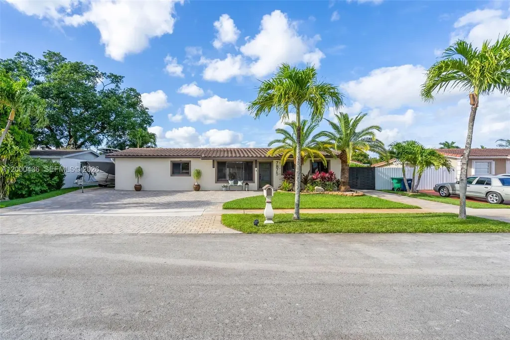 7875 NW 174th Terrace Hialeah FL 33015