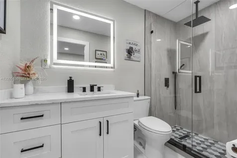 7875 NW 174th Terrace Hialeah FL 33015