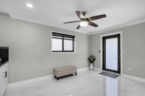 7875 NW 174th Terrace Hialeah FL 33015