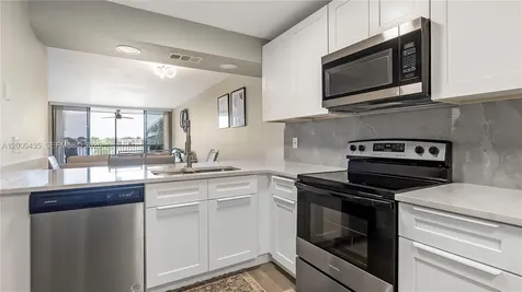 6231 Coral Lake Drive Margate FL 33063
