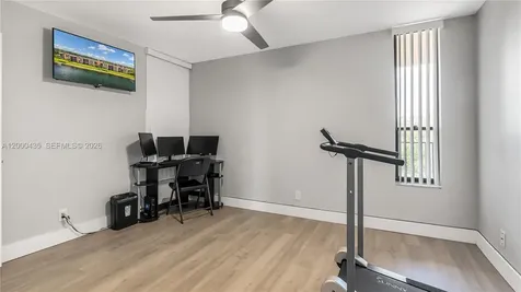 6231 Coral Lake Drive Margate FL 33063