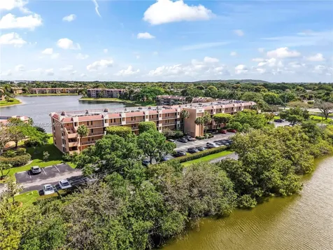6231 Coral Lake Drive Margate FL 33063