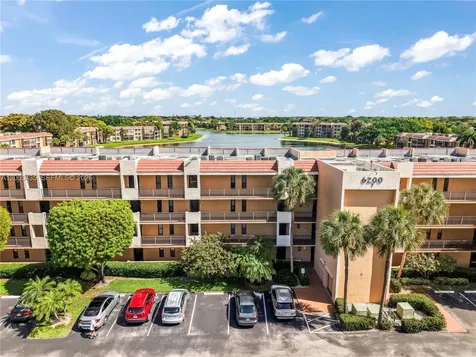 6231 Coral Lake Drive Margate FL 33063