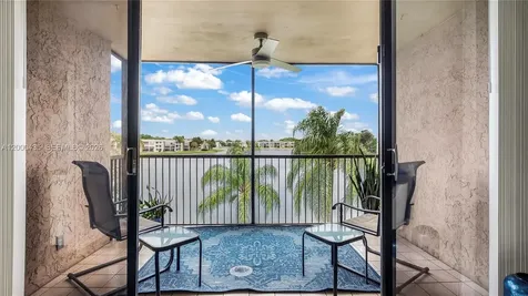 6231 Coral Lake Drive Margate FL 33063