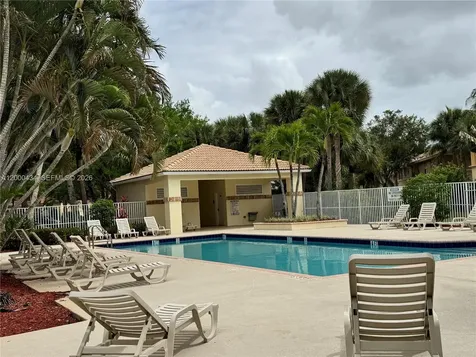 435 Rainbow Springs Terrace Royal Palm Beach FL 33411