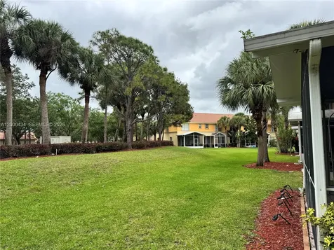 435 Rainbow Springs Terrace Royal Palm Beach FL 33411