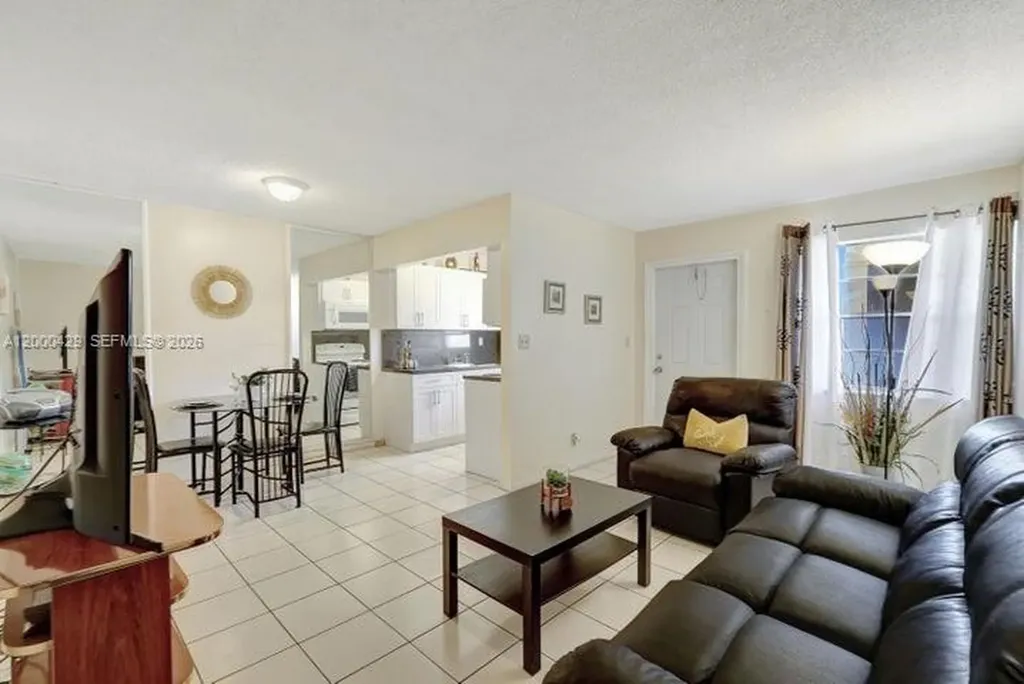 2145 Pierce Street Hollywood FL 33020