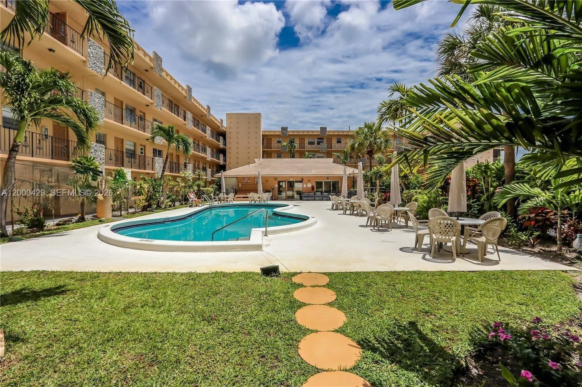 2145 Pierce Street Hollywood FL 33020