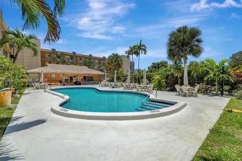 2145 Pierce Street Hollywood FL 33020