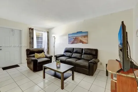 2145 Pierce Street Hollywood FL 33020