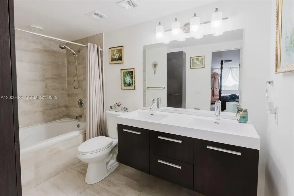 3800 Hillcrest Drive Hollywood FL 33021
