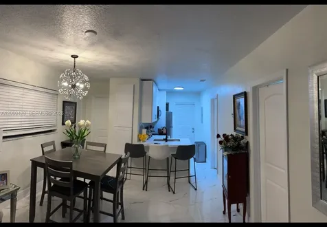 400 N 60th Way Hollywood FL 33024