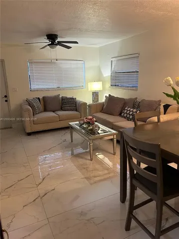 400 N 60th Way Hollywood FL 33024
