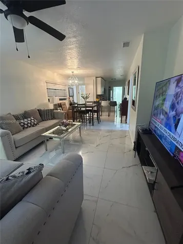 400 N 60th Way Hollywood FL 33024