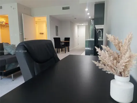 31 SE 6th Street Miami FL 33131