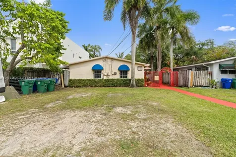 3147 Mcdonald Street Miami FL 33133