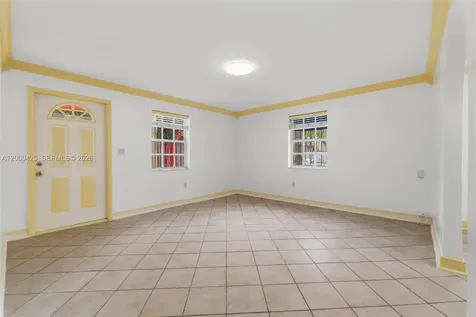 3147 Mcdonald Street Miami FL 33133