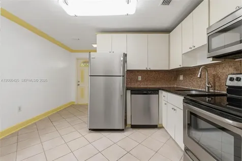 3147 Mcdonald Street Miami FL 33133