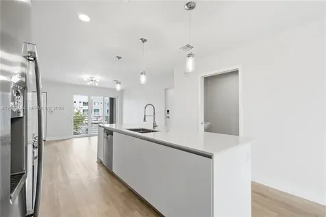 2505 NE 193rd Street Miami FL 33180