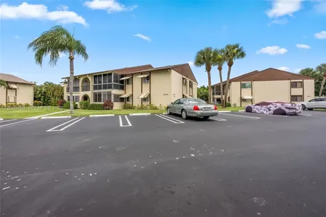 5839 La Pinata Boulevard Green Acres FL 33463