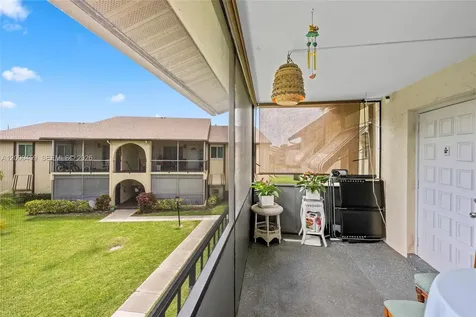 5839 La Pinata Boulevard Green Acres FL 33463