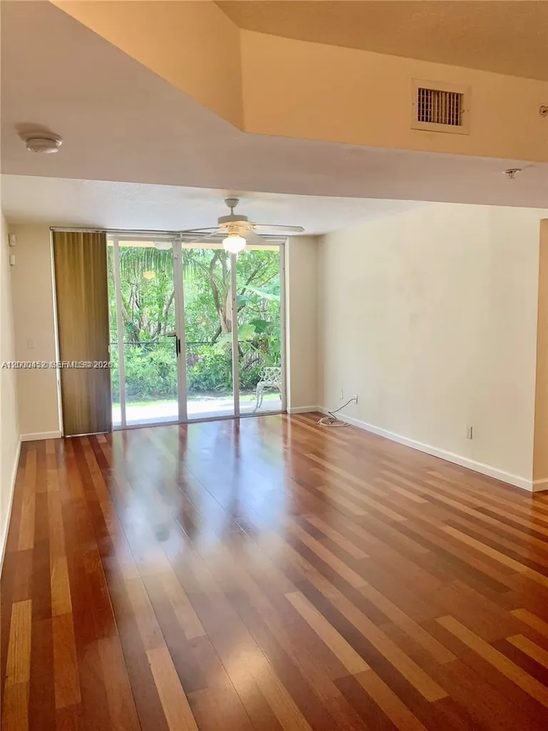 529 E Sheridan Street Dania Beach FL 33004